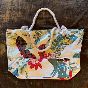 NWT Floral beach bag/tote